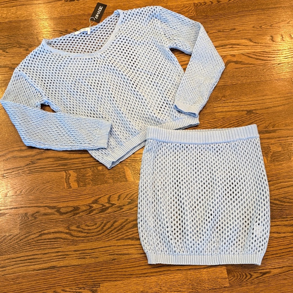 Aimage NWT Light Blue Open-Knit Sweater & Skirt Set, m